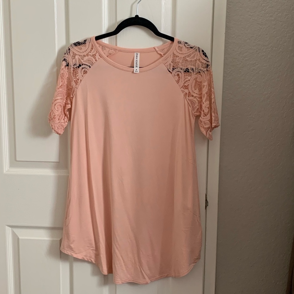 Lace sleeve top
